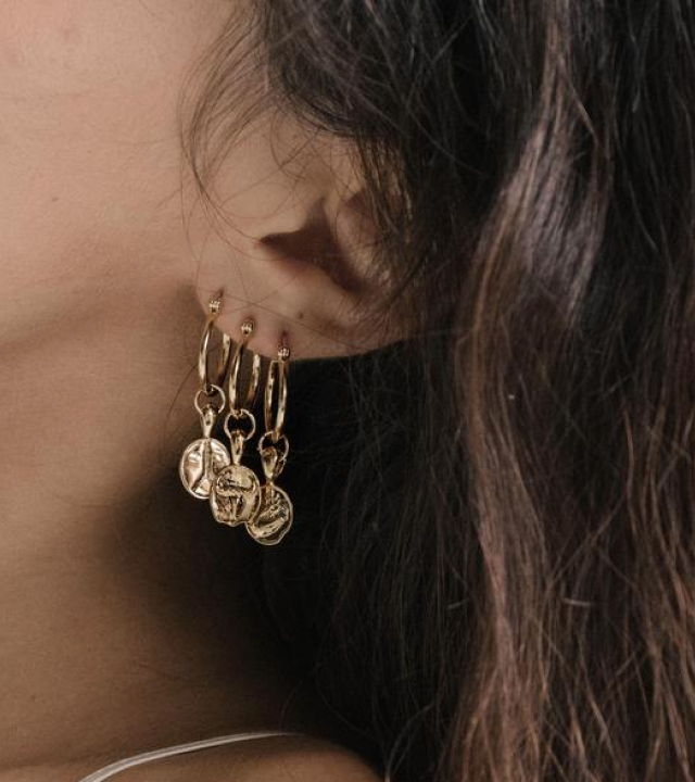 Crystal Filigree Earrings with Pearls - Image 2